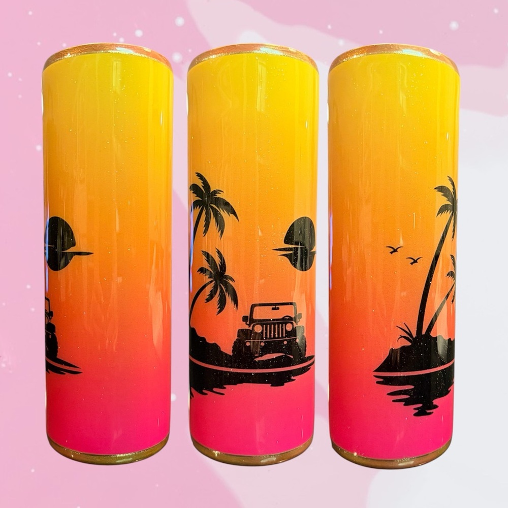New 30 ounce Jeep Beach theme tumbler. Get ready for Jeep season!!